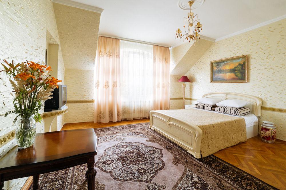 Hotel Ezio Kiszyniów Zewnętrze zdjęcie