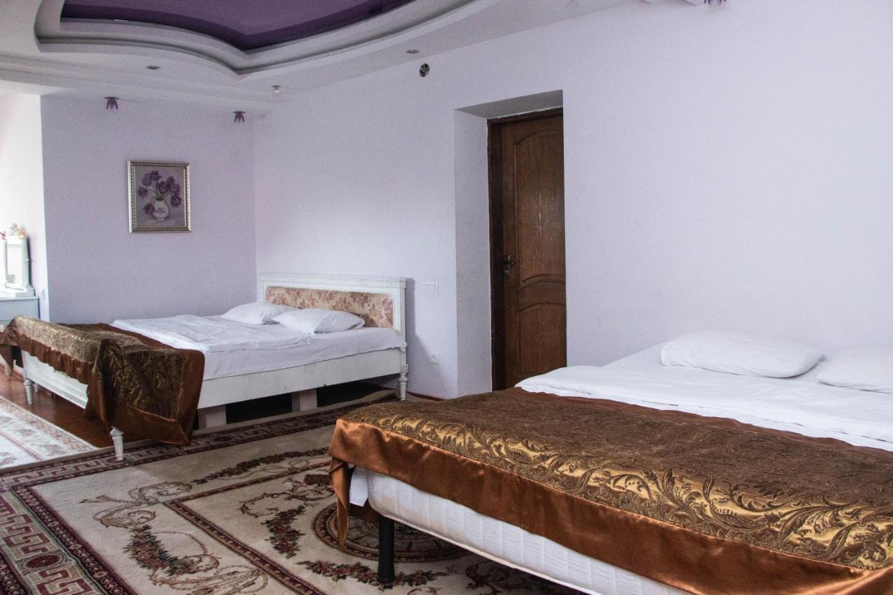 Hotel Ezio Kiszyniów Zewnętrze zdjęcie