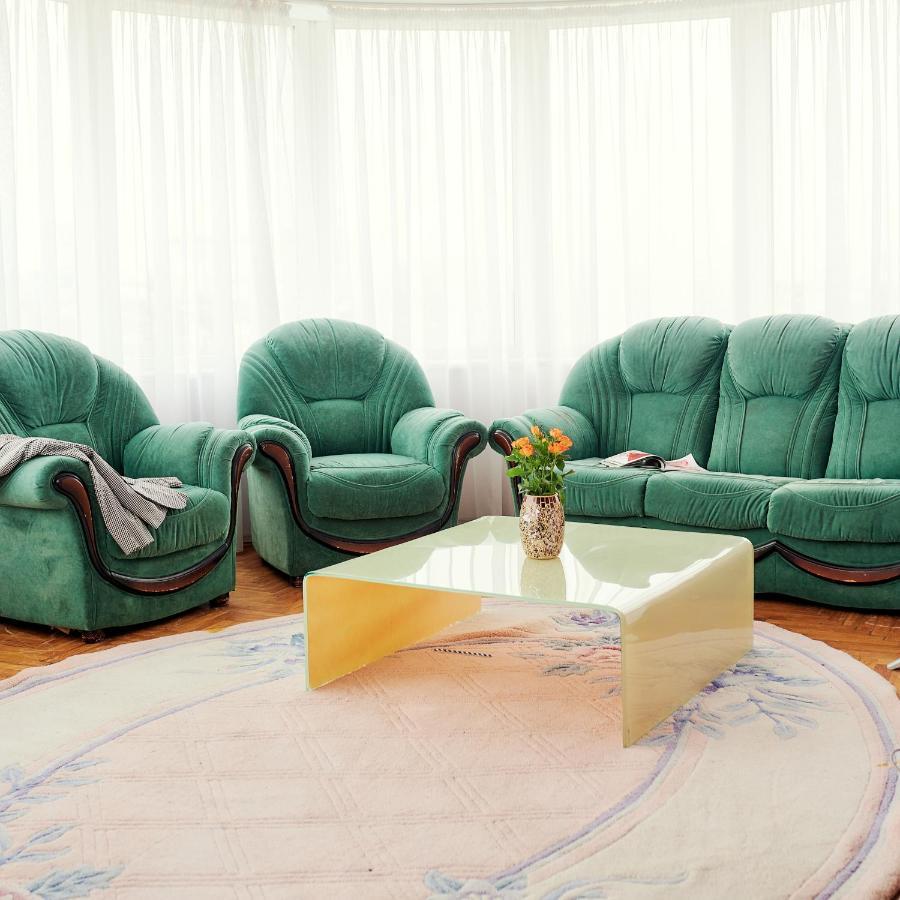 Hotel Ezio Kiszyniów Zewnętrze zdjęcie