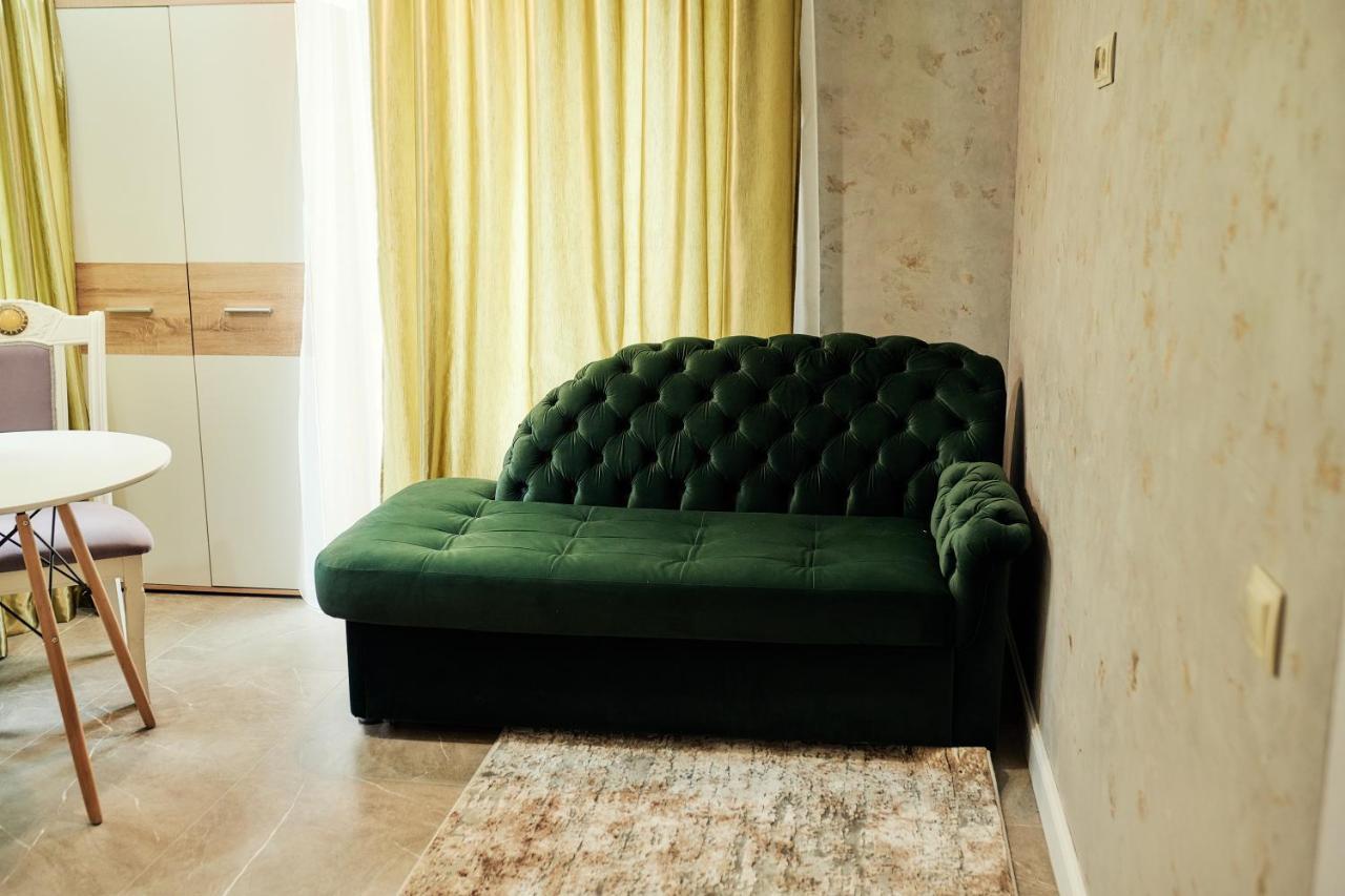 Hotel Ezio Kiszyniów Zewnętrze zdjęcie