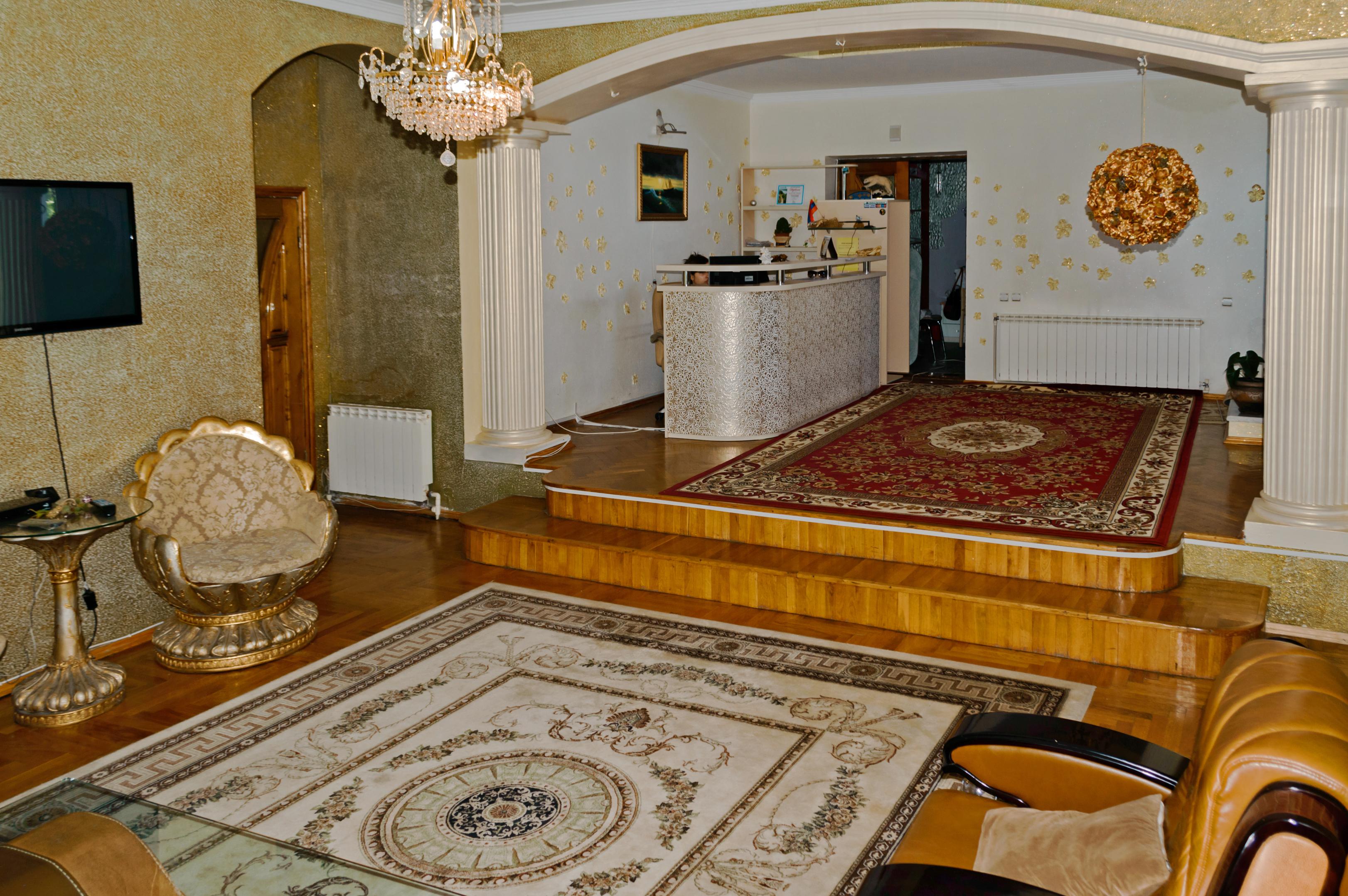 Hotel Ezio Kiszyniów Zewnętrze zdjęcie