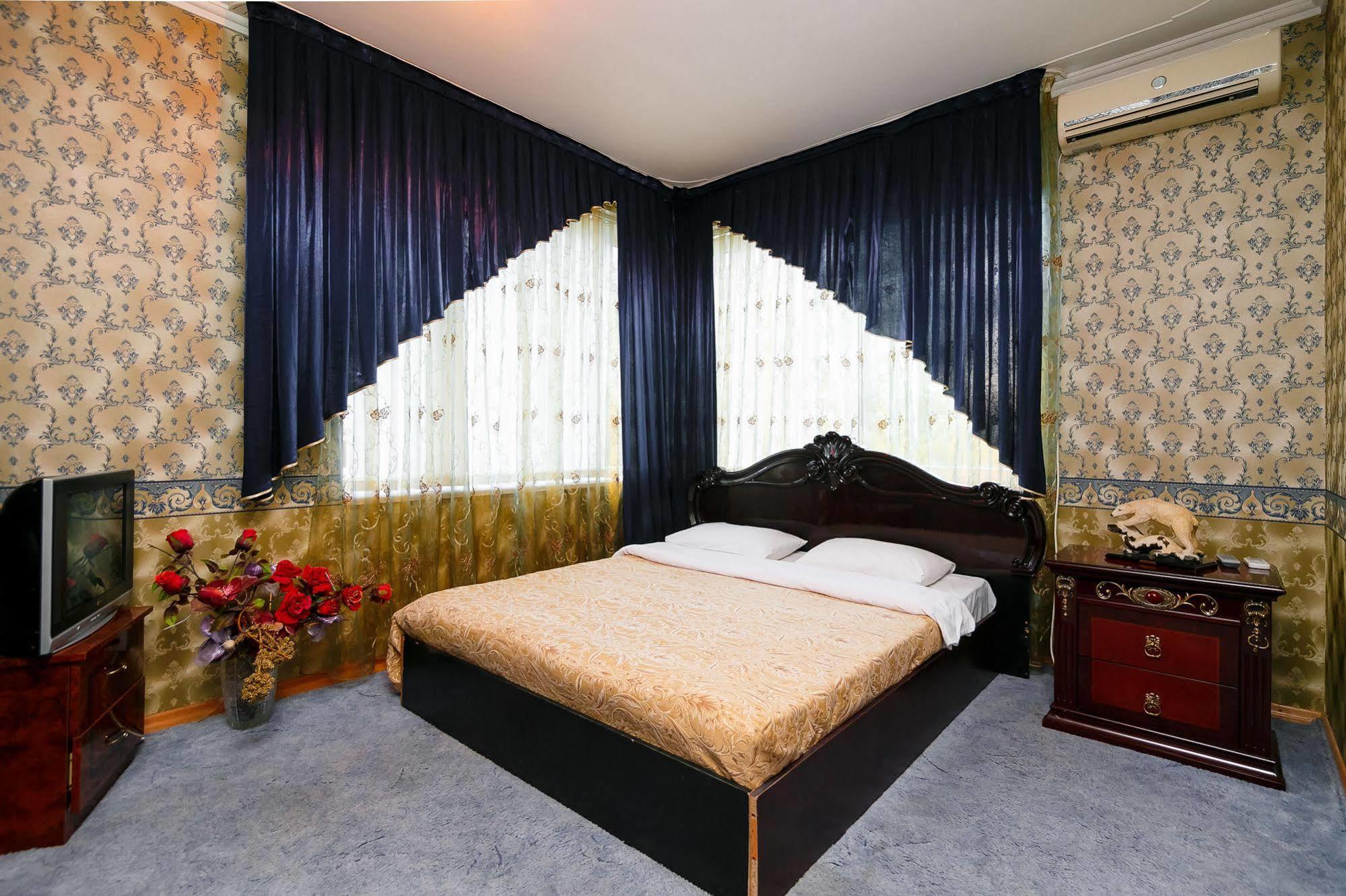 Hotel Ezio Kiszyniów Zewnętrze zdjęcie